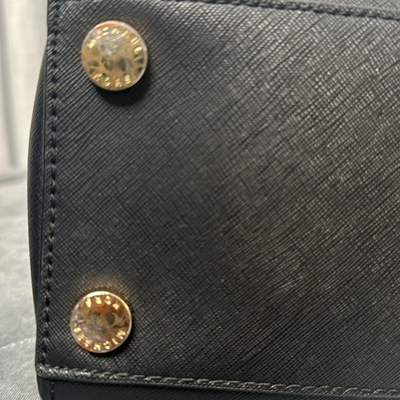 Michael Kors Black Handbag Selma Bag Women’s Black Handbags Satchel Handbags - Picture 11 of 15